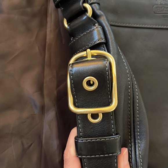 Coach Black Leather Hobo Bag with Gold Hardware - Picture 2 of 6